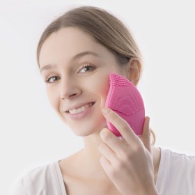 Rechargeable Facial Cleaner-Massager InnovaGoods by InnovaGoods, Cleansers and scrubs - Ref: V0100682, Price: 12,69 €, Discou...