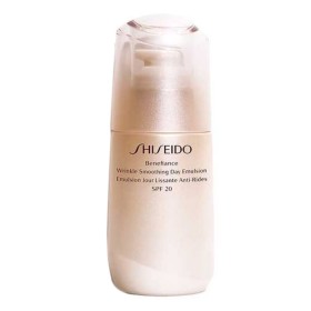 Creme Antirrugas de Dia Benefiance Wrinkle Smoothing Day Shiseido 10114952301 Spf 20 75 ml (1 Unidade) de Shiseido, Hidratant...