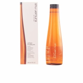 Shampooing Shu Uemura Urban Moisture (300 ml) de Shu Uemura, Shampooings - Réf : S0590766, Prix : 43,39 €, Remise : %