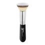 Brocha de base de maquillaje It Cosmetics Heavenly Luxe (1 unidad) de It Cosmetics, Cara - Ref: S05099895, Precio: 33,61 €, D...