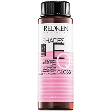 Coloração Semipermanente Redken Shades Eq M (3 Unidades) (3 x 60 ml) de Redken, Coloração semipermanente - Ref: S05100690, Pr...