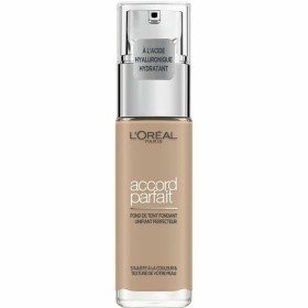 Base de maquillage liquide L'Oreal Make Up Accord Parfait Nº 4.N (30 ml) de L'Oreal Make Up, Fonds de teint - Réf : S05105338...