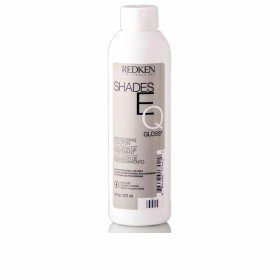 Schiarente Progressivo Redken Shades EQ Gloss 237 ml di Redken, Rimozione colore - Rif: S05107153, Prezzo: 9,55 €, Sconto: %