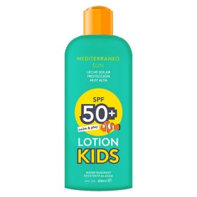 Lait solaire Kids Swim & Play Mediterraneo Sun SPF 50 (200 ml) de Mediterraneo Sun, Filtres solaires - Réf : S0545951, Prix :...