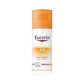 Protector Solar con Color Eucerin Photoaging Control Tinted Medio SPF 50+ (50 ml) de Eucerin, Filtros solares - Ref: S0567914...