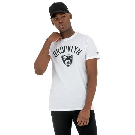 Camisola de Manga Curta Homem New Era NOS NBA BRONET 60416753 Branco de New Era, Camisolas desportivas - Ref: S2030490, Preço...