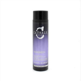 Acondicionador Catwalk Fashionista Violet Tigi (250 ml) de Tigi, Acondicionadores - Ref: S4243502, Precio: 9,15 €, Descuento: %