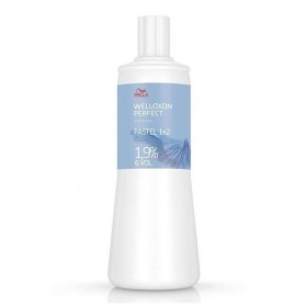 Ossidante Capelli Welloxon Wella Welloxon Pastel 1.9% 6 Vol 1 L (1 L) di Wella, Rimozione colore - Rif: S4246578, Prezzo: 11,...