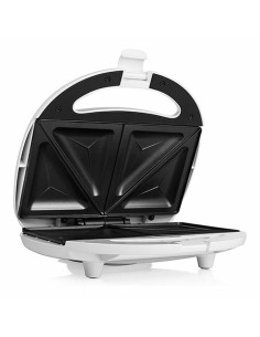 Sandwich Maker EDM 07665 White (1400 W) | Tienda24 Tienda24.eu