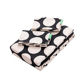 Set di Lenzuola Benetton Nero Pois 4 Pezzi di Benetton, Lenzuola e federe per cuscino - Rif: S5003637, Prezzo: 68,97 €, Scont...