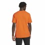 Maglia a Maniche Corte Uomo Adidas Essentials Embroidered Linear Arancio | Tienda24 - Global Online Shop Tienda24.eu