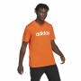 Maglia a Maniche Corte Uomo Adidas Essentials Embroidered Linear Arancio | Tienda24 - Global Online Shop Tienda24.eu