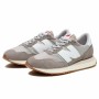 Chaussures de Running pour Adultes New Balance 237V Gris clair de New Balance, Homme - Réf : S64137916, Prix : 83,64 €, Remis...