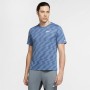 Camisola de Manga Curta Homem Nike Dri-Fit Miler Future Fast Azul de Nike, Homem - Ref: S6464770, Preço: 31,04 €, Desconto: %