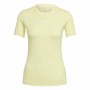 Damen Kurzarm-T-Shirt Adidas Techfit Training Gelb | Tienda24 - Global Online Shop Tienda24.eu