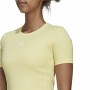 Camisola de Manga Curta Mulher Adidas Techfit Training Amarelo | Tienda24 - Global Online Shop Tienda24.eu