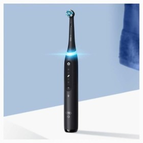 Brosse à dents électrique Oral-B iO5 de Oral-B, Brosses à dents électriques et accessoires - Réf : S7192145, Prix : 165,09 €,...