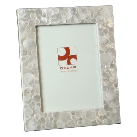 Photo frame Alexandra House Living Mother of pearl 22 X 1 X 27 CM by Alexandra House Living, Table and wall frames - Ref: D16...