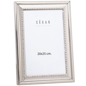 Moldura de Fotos Alexandra House Living Prateado Metal 22 x 27 x 1 cm de Alexandra House Living, Molduras de parede e mesa - ...