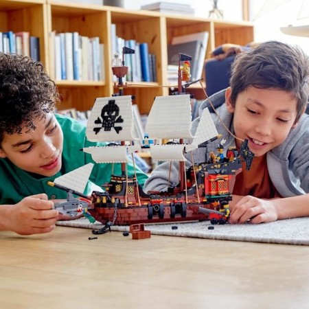 Jeu de Véhicules Lego Creator 31109 Pirate Ship 3-en-1 1260 Pièces | Tienda24 Tienda24.eu