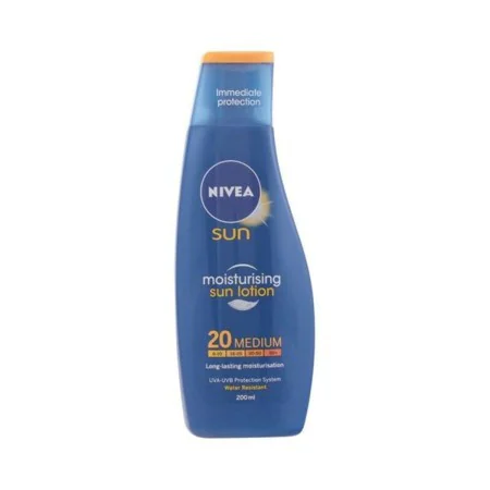 Lait solaire Spf 20 Nivea 7705 20 (200 ml) de Nivea, Filtres solaires - Réf : S0521153, Prix : 11,47 €, Remise : %