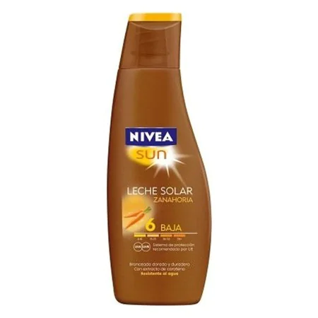 Optimiseur de Bronzage Carotene Nivea SPF 6 (200 ml) (200 ml) de Nivea, Activateurs et accélérateurs de bronzage - Réf : S054...