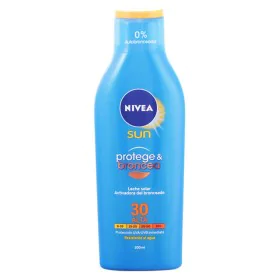 Leche Solar Protege & Broncea Nivea SPF 30 (200 ml) 30 (200 ml) de Nivea, Filtros solares - Ref: S0542411, Precio: 14,52 €, D...