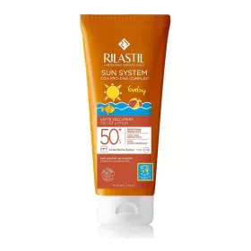 Sun Milk for Children Rilastil Sun System Spf 50+ (200 ml) by Rilastil, Sun Lotions - Ref: S0597512, Price: 18,86 €, Discount: %