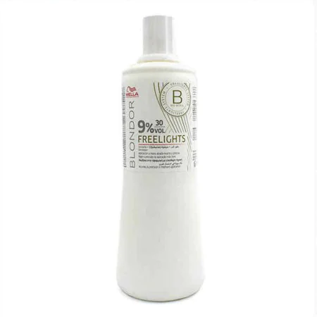 Crema Schiarente Blondor Freelight Wella 30 vol 9 % (1L) di Wella, Acqua ossigenata per capelli - Rif: S4243589, Prezzo: 11,2...