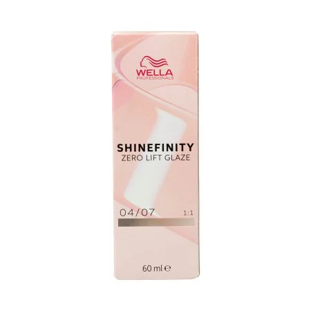 Coloração Permanente Wella Shinefinity Nº 04/07 (60 ml) de Wella, Coloração permanente - Ref: S4259070, Preço: 13,20 €, Desco...