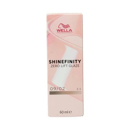 Tintura Permanente Wella Shinefinity Nº 09/02 (60 ml) di Wella, Colore permanente - Rif: S4259090, Prezzo: 13,20 €, Sconto: %