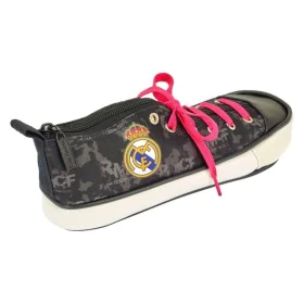 Estuche Real Madrid C.F. 811924830 Negro (24 x 8 x 8.5 cm) de Real Madrid C.F., Estuches - Ref: S4302861, Precio: 9,20 €, Des...