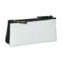 Necessaire da Viaggio Real Madrid C.F. Bianco Grigio Sportivo 22 x 10 x 8 cm di Real Madrid C.F., Beauty Case da viaggio - Ri...