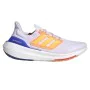 Chaussures de Running pour Adultes Adidas Ultra Boost Light Blanc de Adidas, Homme - Réf : S64127184, Prix : 145,78 €, Remise...