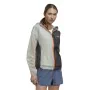 Casaco Corta-Vento Adidas Agr Rain JW Branco Cinzento de Adidas, Mulher - Ref: S64127316, Preço: 138,50 €, Desconto: %