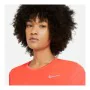 Maglia Sportiva a Maniche Corte Nike Miler di Nike, Donna - Rif: S6434750, Prezzo: 24,91 €, Sconto: %