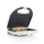 Piastra Grill Elettrica Tristar SA-3050 Bianco Nero 750 W di Tristar, Piastre tostapane - Rif: S6503016, Prezzo: 18,53 €, Sco...