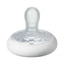 Sucette Tommee Tippee 0-6 Mois de Tommee Tippee, Tétines et anneaux de dentition - Réf : S7100287, Prix : 24,20 €, Remise : %