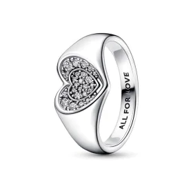 Anel feminino Pandora RADIANT HEART PAVE SIGNET - RING - SIZE 52 de Pandora, Anéis - Ref: S72105818, Preço: 74,31 €, Desconto: %