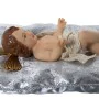 Figura Decorativa Alexandra House Living Plateado Plástico 16 x 17 x 28 cm Cojín Niño Jesús de Alexandra House Living, Navida...