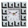 Horloge de table Alexandra House Living Blanc Noir Verre 14 x 14 x 4 cm de Alexandra House Living, Pendulettes de bureau - Ré...