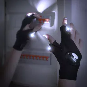 Gants avec Lumière LED Gleds InnovaGoods 2 Unités de InnovaGoods, Éclairage de sécurité - Réf : V0103613, Prix : 8,32 €, Remi...