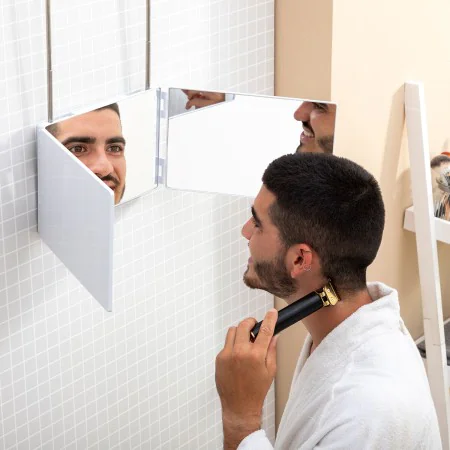 InnovaGoods Miroir de maquillage éclairé Miroir de salle de bain avec design pliant et vue de InnovaGoods, Miroirs de courtoi...