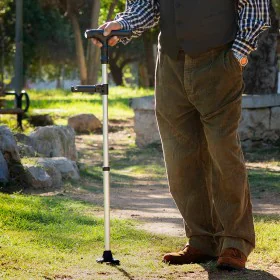 Extendable Walking Stick with LED, Alarm and Grabber Hannde InnovaGoods by InnovaGoods, Walking sticks, crutches and accessor...