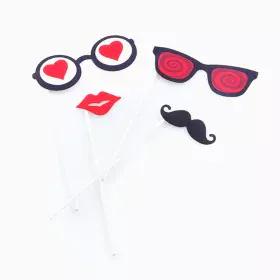 Acessório para selfies de BigBuy Love, Artigos para festas - Ref: V0300648, Preço: 1,36 €, Desconto: %