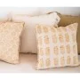 Almofada Alexandra House Living LILY Bege Mostarda 45 x 10 x 45 cm de Alexandra House Living, Almofadas - Ref: D1634378, Preç...