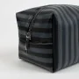 Reise-Toilettentasche Wednesday Schwarz 100 % Polyurethan 11 x 6,4 x 20 cm von Wednesday, Kosmetikkoffer - Ref: S0740702, Pre...