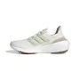 Chaussures de Running pour Adultes Adidas Ultra Boost Light Blanc de Adidas, Homme - Réf : S64127034, Prix : 109,34 €, Remise...