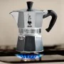 Caffettiera Italiana Bialetti Moka Express Alluminio 6 Tazze di Bialetti, Caffettiere a pistone - Rif: S71006781, Prezzo: 49,...